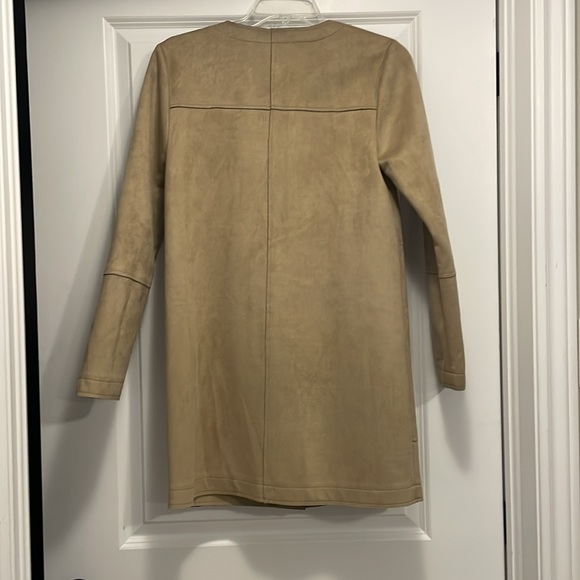 suede coat - Picture 2 of 5
